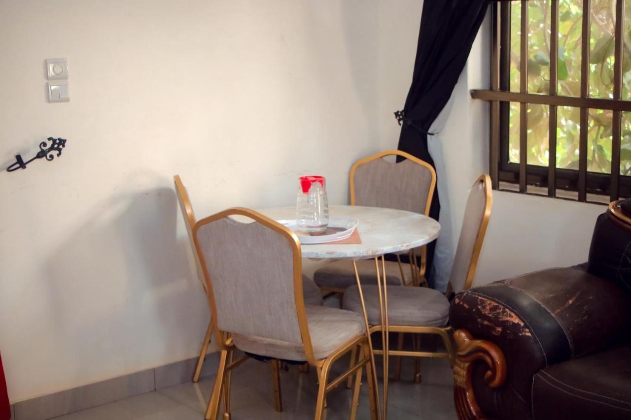 Residences Aske Abomey-Calavi Экстерьер фото